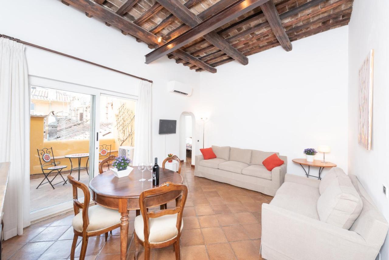 Stunning Campo De Fiori Apartment With Terrace Rome Exterior photo