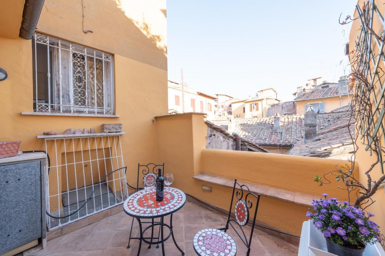 Stunning Campo De Fiori Apartment With Terrace Rome Exterior photo